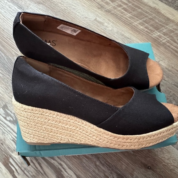 platform shoes womens black toms shoes